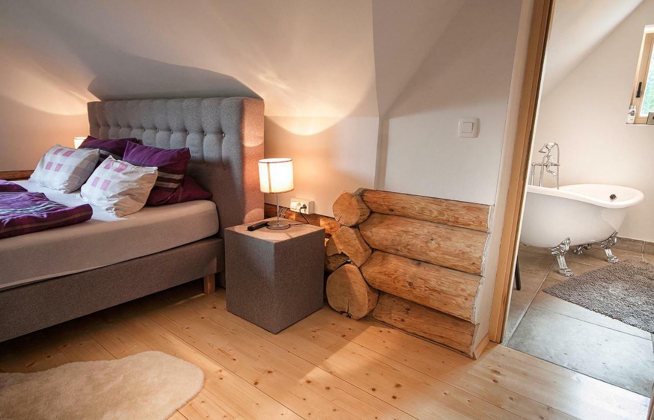 Woods Lodge Plitvice Lakes Dreznik Grad ภายนอก รูปภาพ