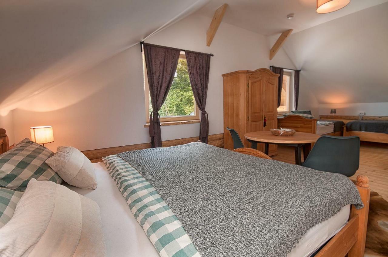 Woods Lodge Plitvice Lakes Dreznik Grad ภายนอก รูปภาพ